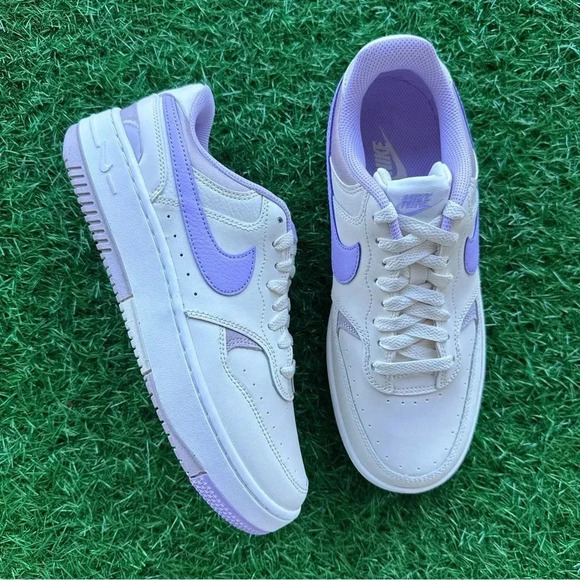 Nike Gamma Force Pale Ivory / Lilac Bloom - Picture 6 of 10